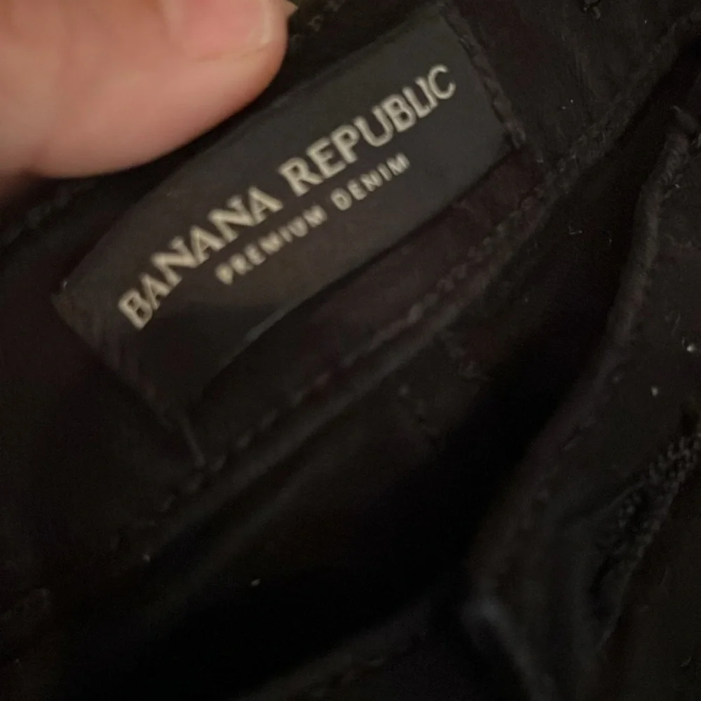Banana Republic Women's Black Skinny Jeans - Picture 3 of 4